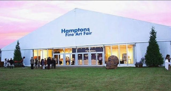 参加2023年7月13日至16日在长岛南汉普顿（美国纽约州）举办的“汉普顿美术博览会” “Hampton Fine Art Fair”展览